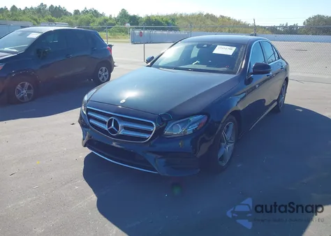 2017 Mercedes-Benz E 300 4Matic из США, поврежденный, VIN WDDZF4KB0HA018537